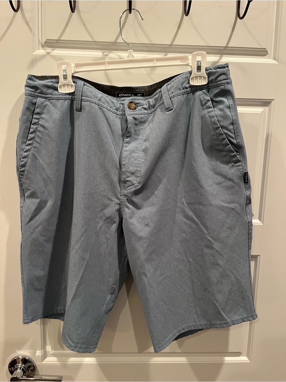 O'Neill Men's Light Blue Flat Front Shorts